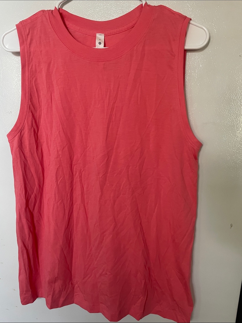 Lululemon athletica Size 4 100% Pima Cotton Coral Gummy Logo Workout Tank Comfy